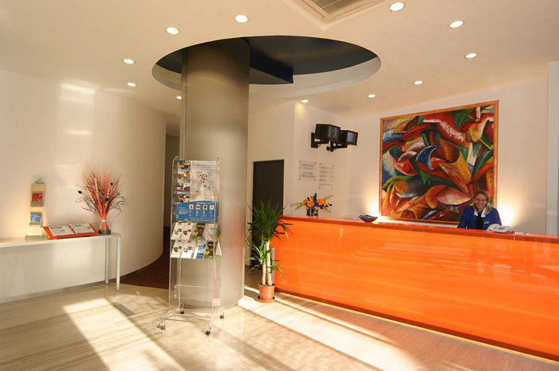 Mercure Roma Piazza Bologna Interior photo